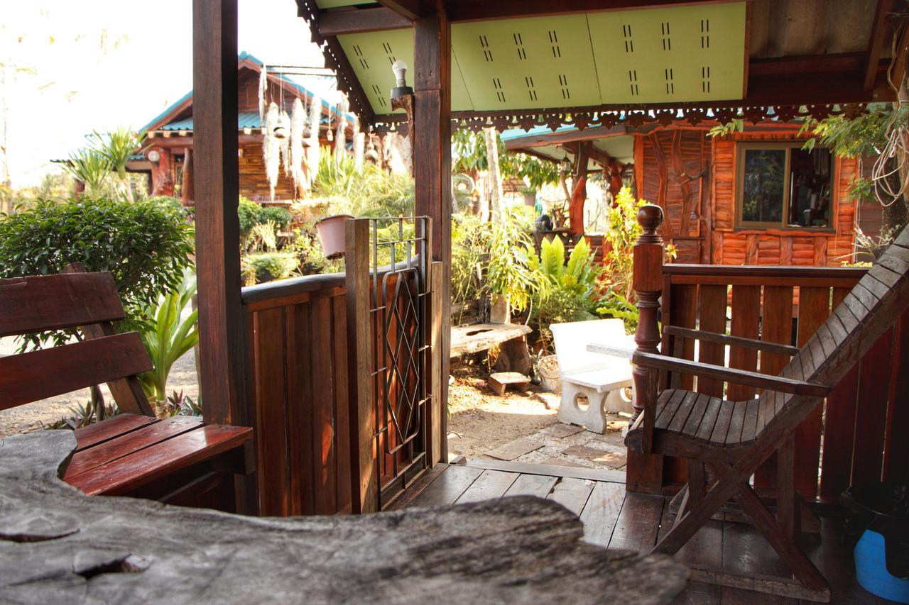 Civilized Garden Homestay Buriram Rum bild